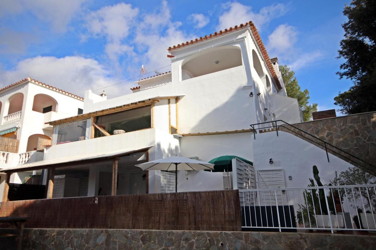 Wunderschoenes Kleines Apartment Fuer 2 Personen Mit Idylischen Blick Ins Gruene Cala Galdana  Buitenkant foto