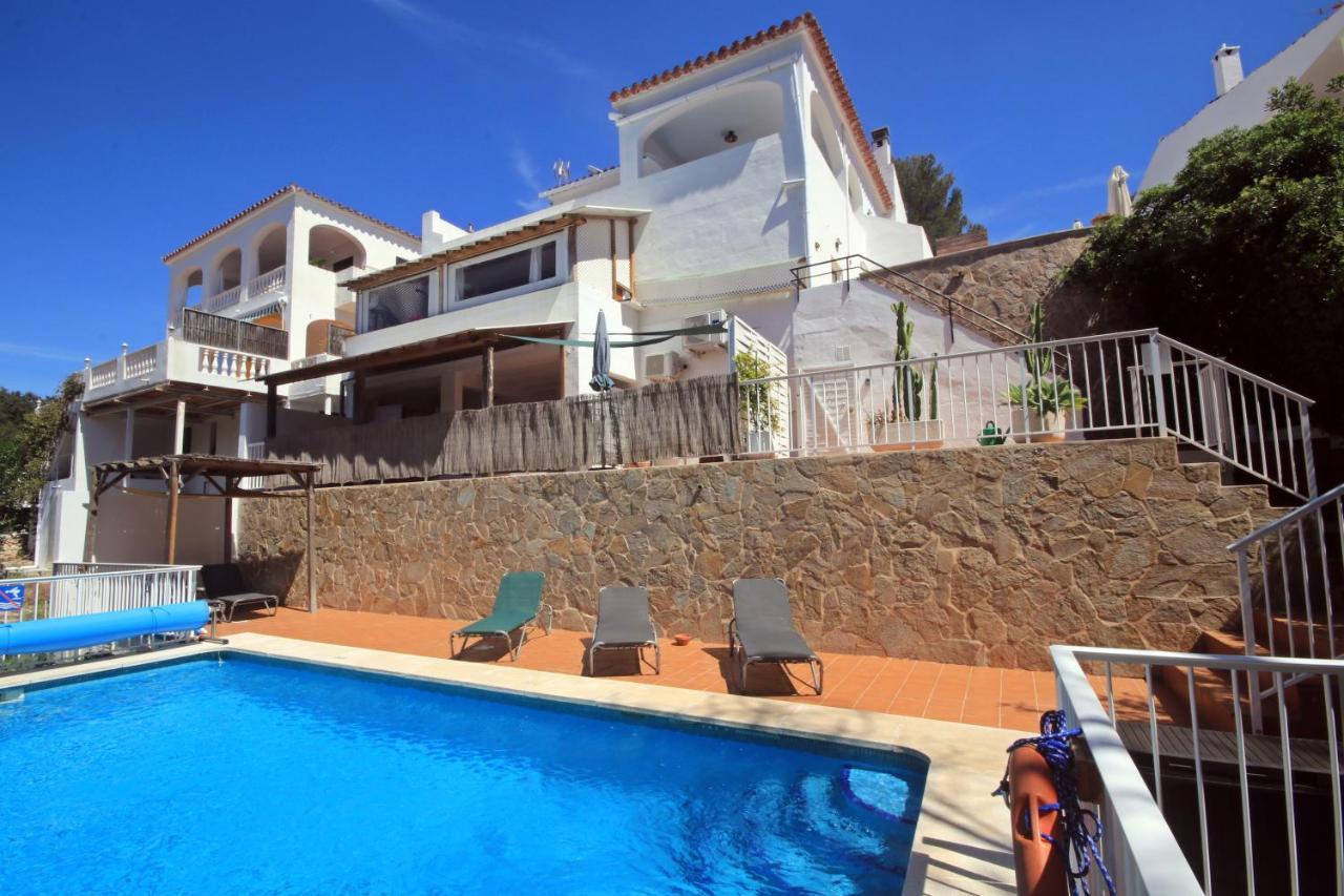Wunderschoenes Kleines Apartment Fuer 2 Personen Mit Idylischen Blick Ins Gruene Cala Galdana  Buitenkant foto