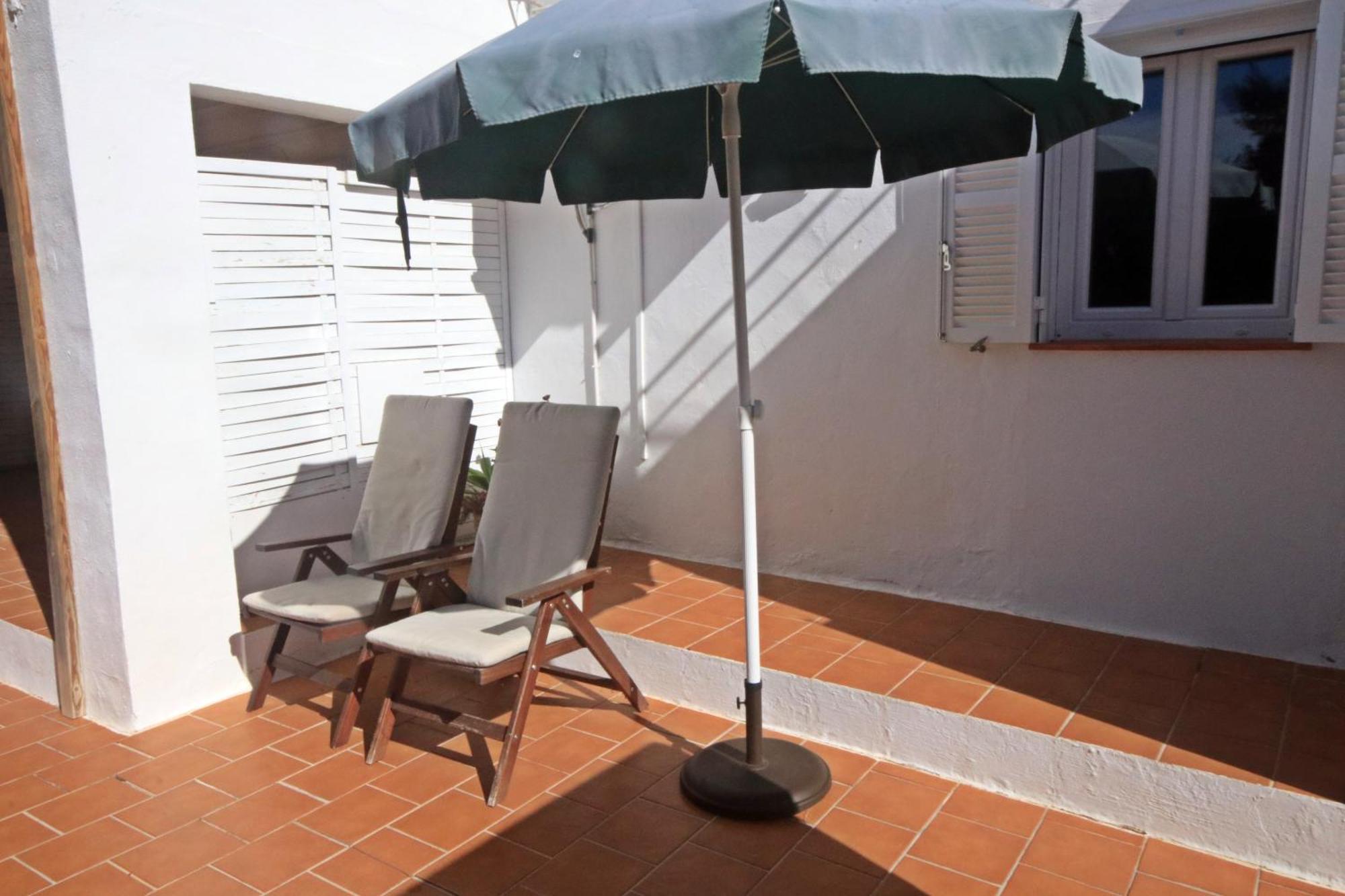 Wunderschoenes Kleines Apartment Fuer 2 Personen Mit Idylischen Blick Ins Gruene Cala Galdana  Buitenkant foto